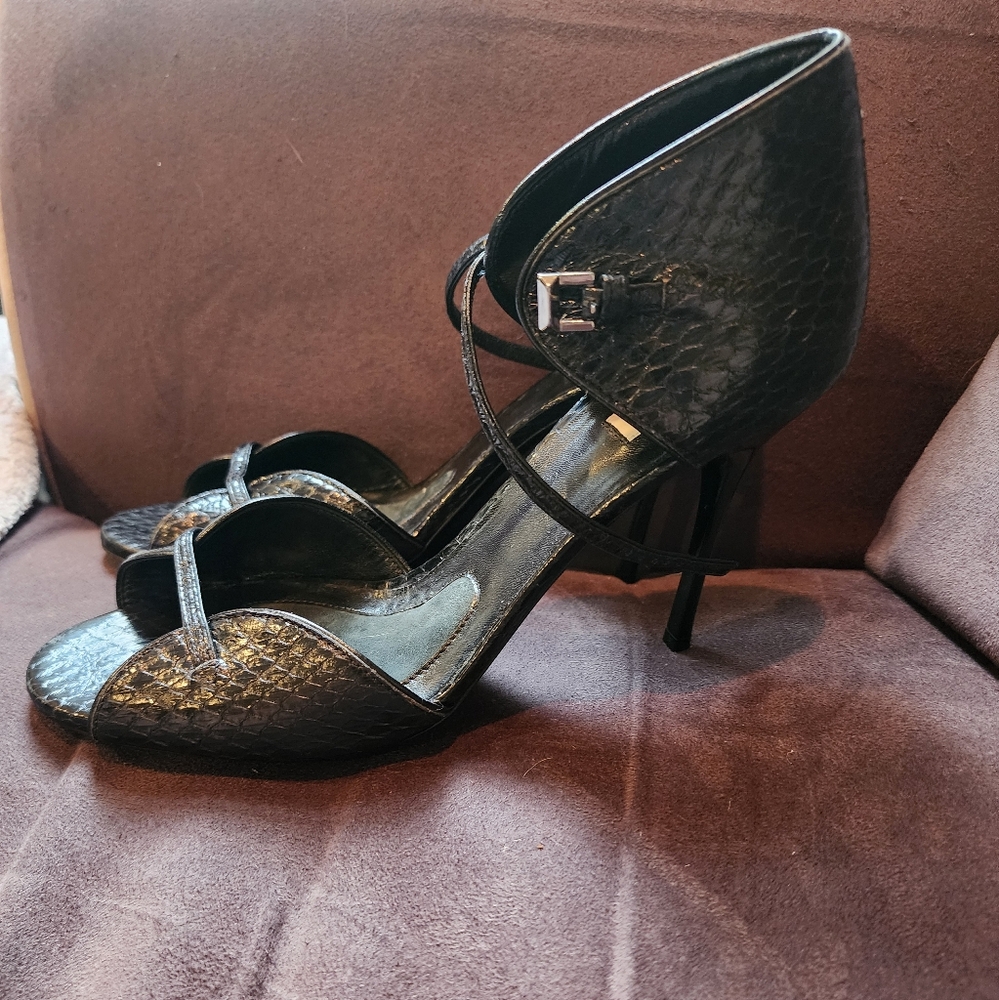 Max Mara black heels sz 39